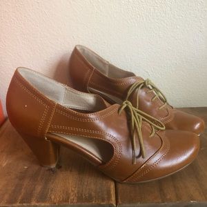 Oxford Heels
